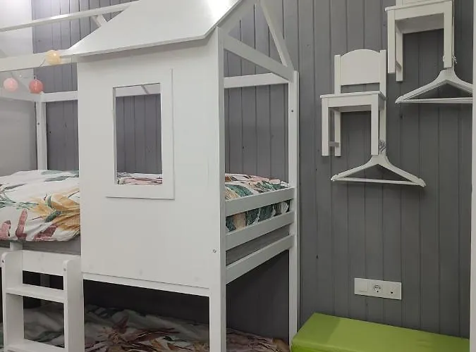 Suenos De Azahar: Palacio Viana With Wifi And Parking Cordoba