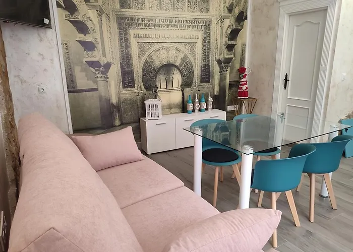 Suenos De Azahar: Palacio Viana With Wifi And Parking Cordoba