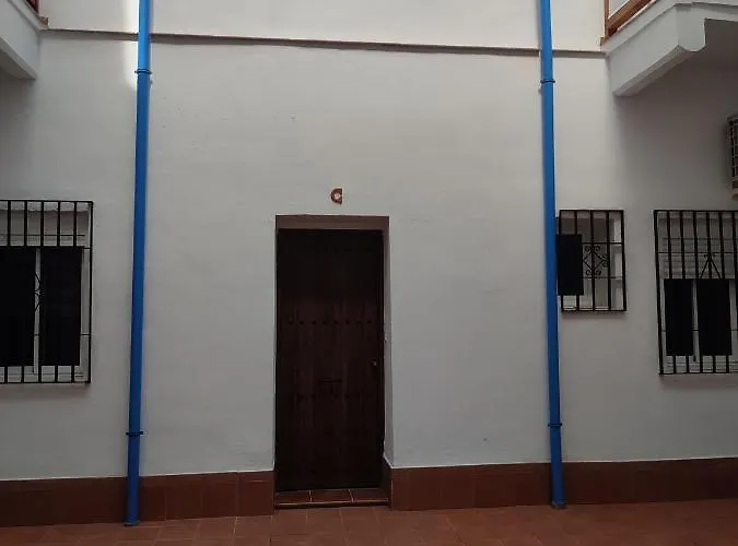 Apartment Suenos De Azahar: Palacio Viana With Wifi And Parking *