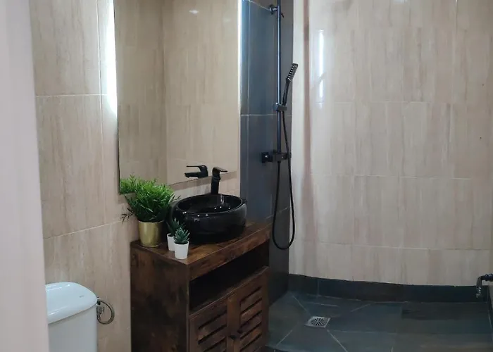 Suenos De Azahar: Palacio Viana With Wifi And Parking * Cordoba